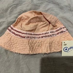 Baby girls pink summer hat with sequins. (~3 months)